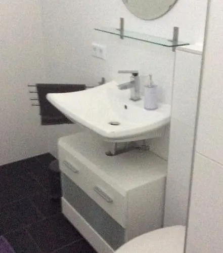 Dee/syre Am Erlenhofsee * Ransbach-Baumbach